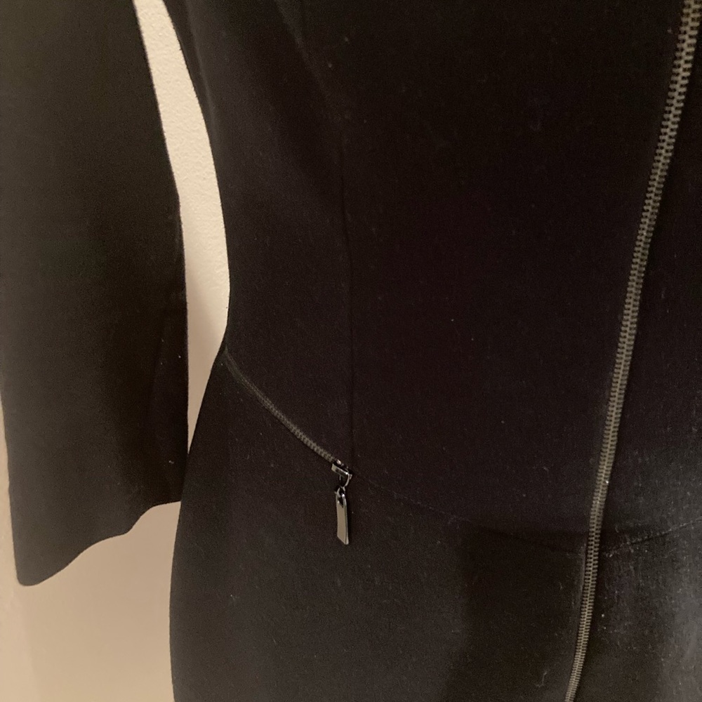 Cache Sheath Dress - Picture 4 of 5